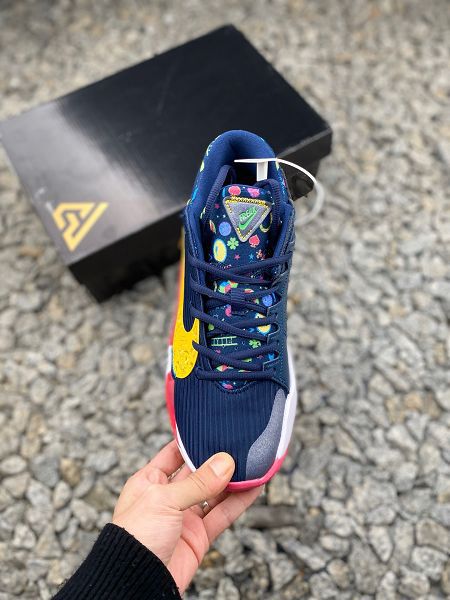 Nike Zoom Freak 2 2021新款 二代字母哥簽名款男生實戰籃球鞋
