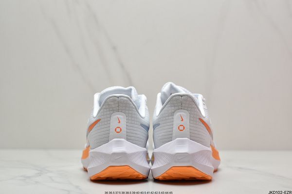 Nike Zoom WINFLO 39 2022新款 登月39代輕質透氣男女款運動跑步鞋